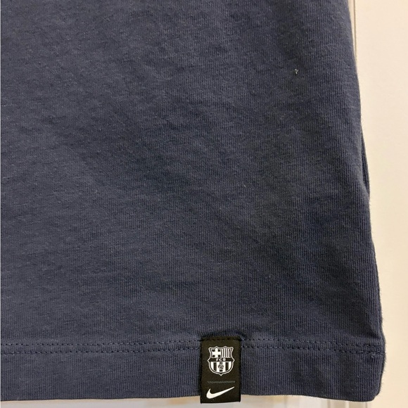 BNWOT Nike Barça Short Sleeve Tee - Picture 15 of 16